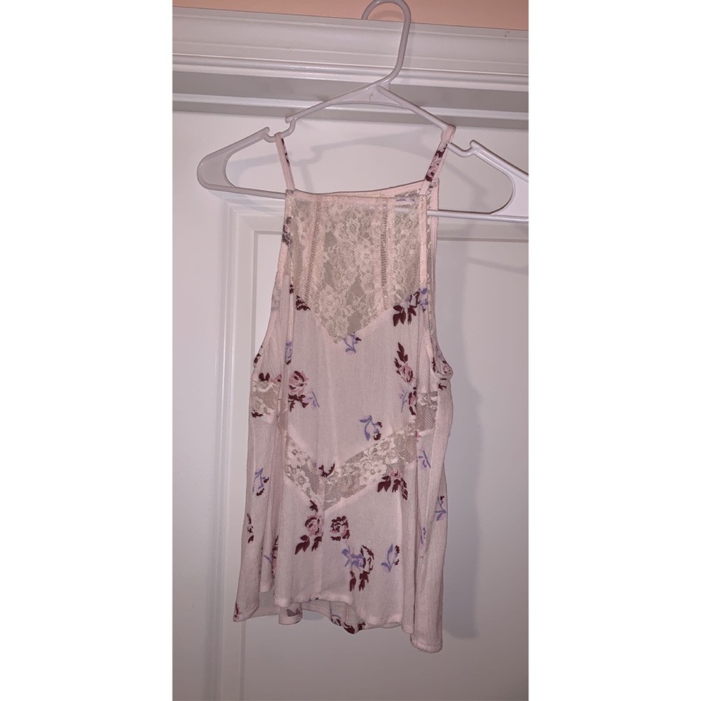 Floral tank with lace